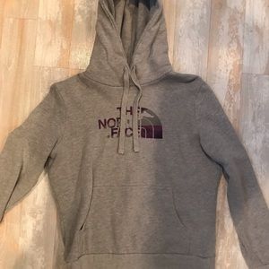 Women’s The North Face hoodie size M